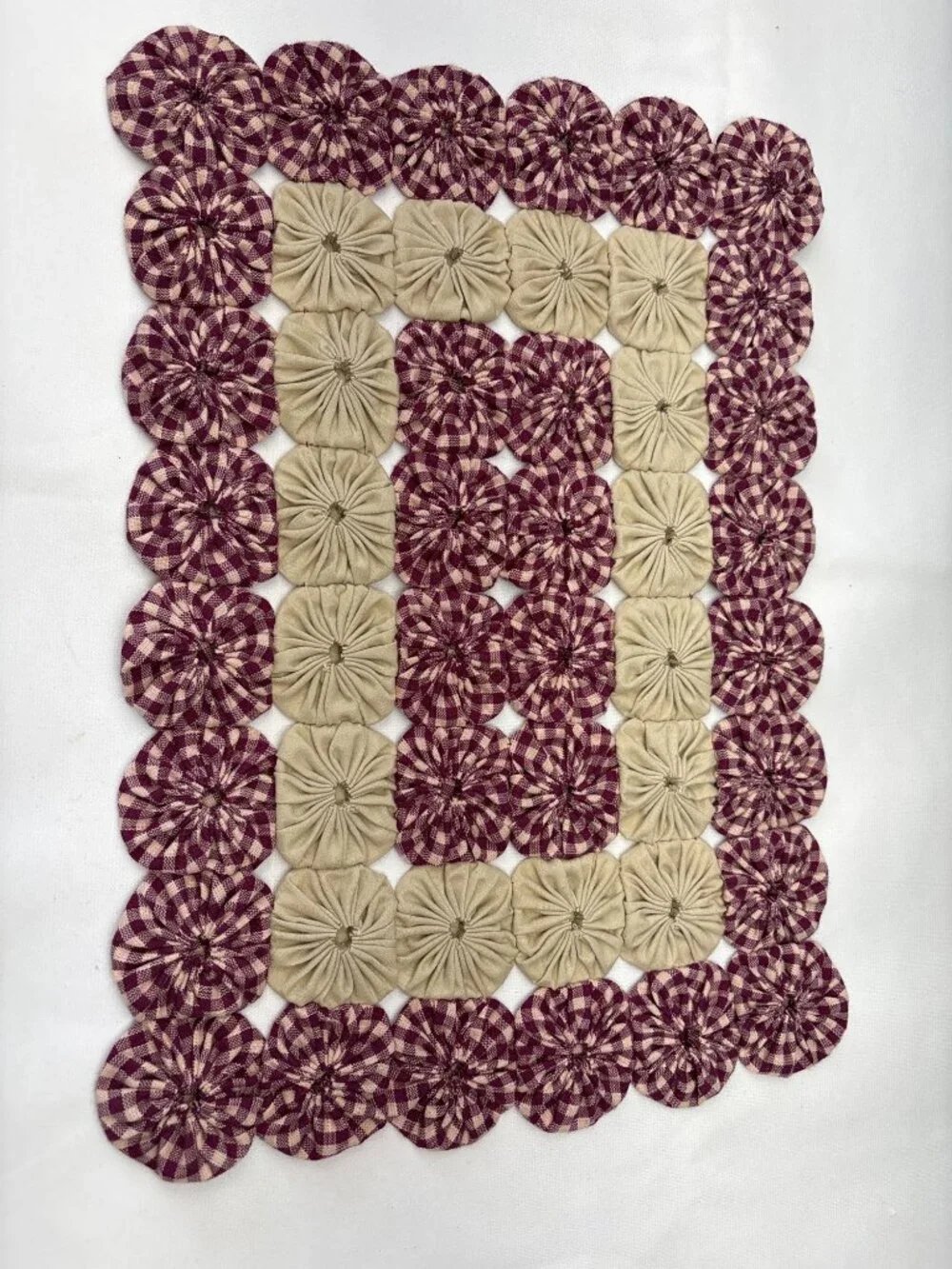 Handcrafted Burgundy Tan Yo-Yo Patterned Doily Tabletop Decor 14